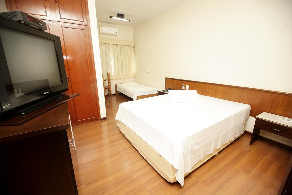 Galatas Central Hotel 파투스 지 미나스 외부 사진